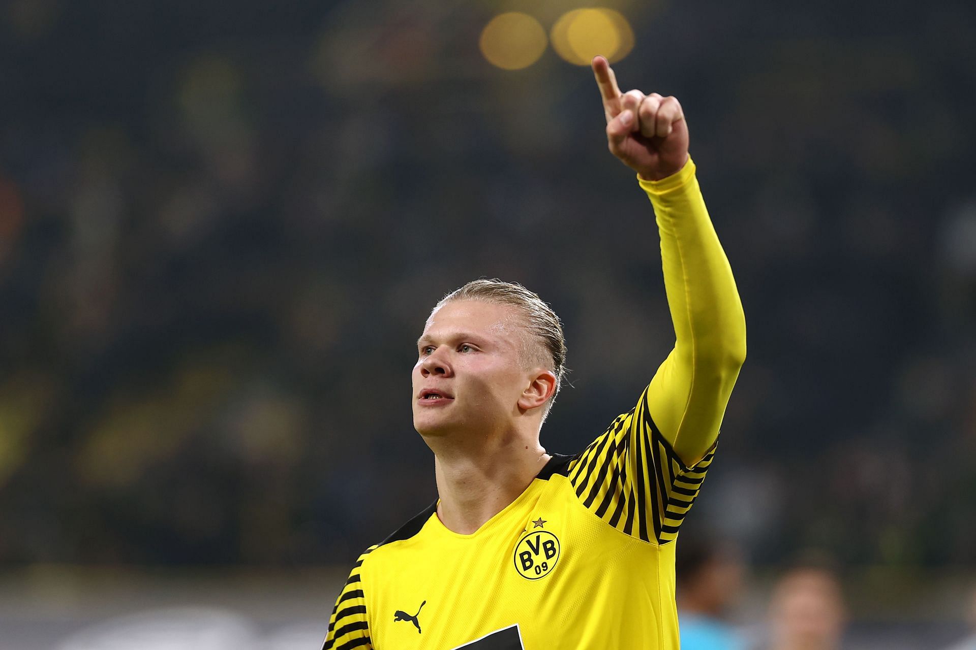 Real Madrid would prefer to sign Erling Haaland in 2023.