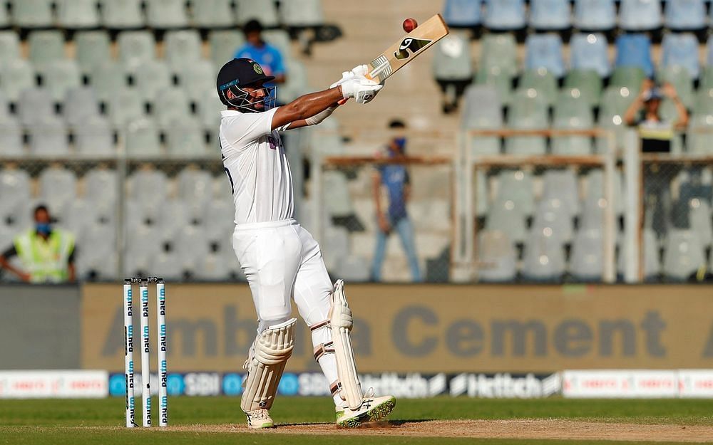 Aakash Chopra highlighted that Pujara and other batters will gain from a hit in the middle [P/C: BCCI]