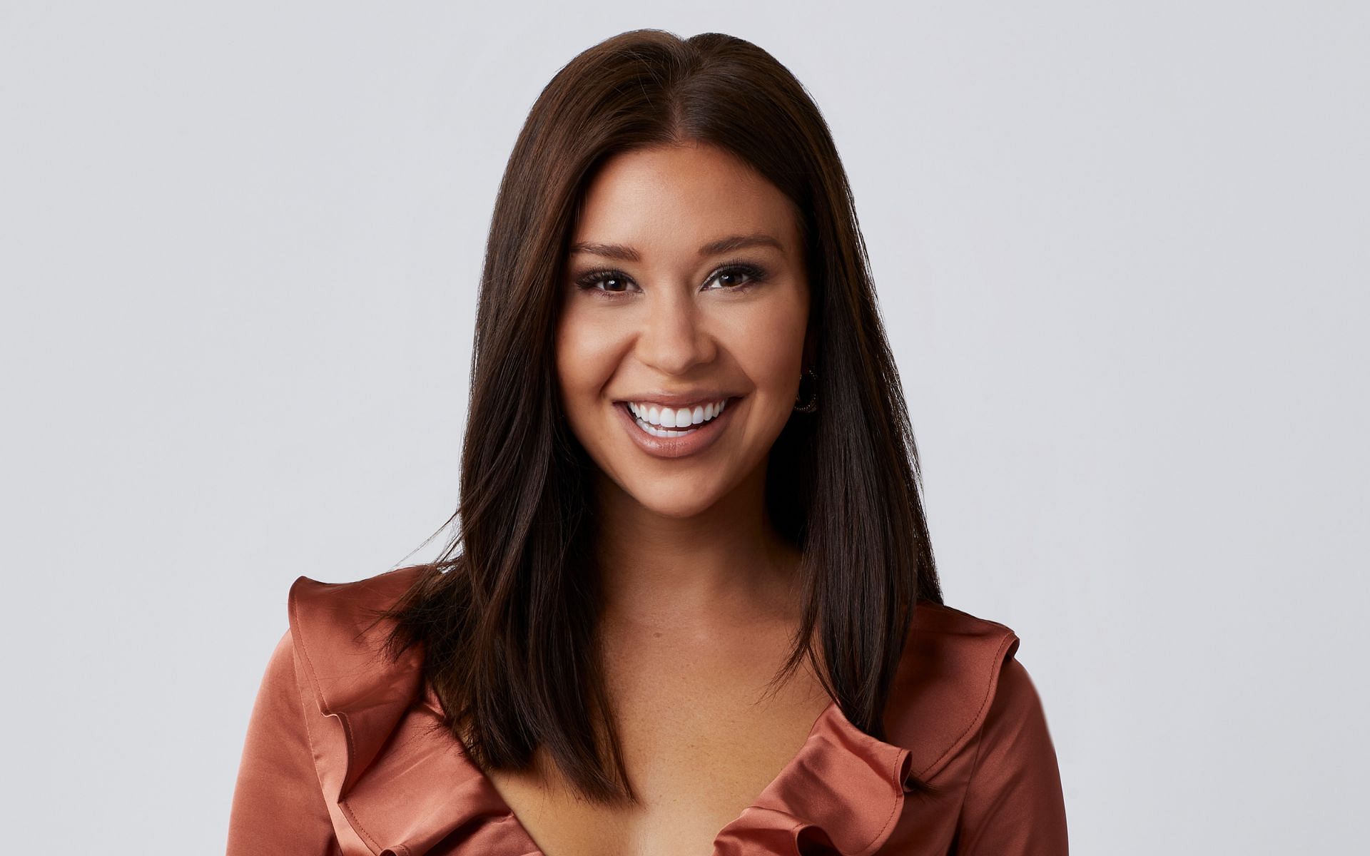 Gabby Windey, Denver Broncos cheerleader Gabby Windey is one of our 2021  Humanitarian Awardees! Her work as an ICU nurse on the frontlines of  COVID-19 is an, By Pop Warner