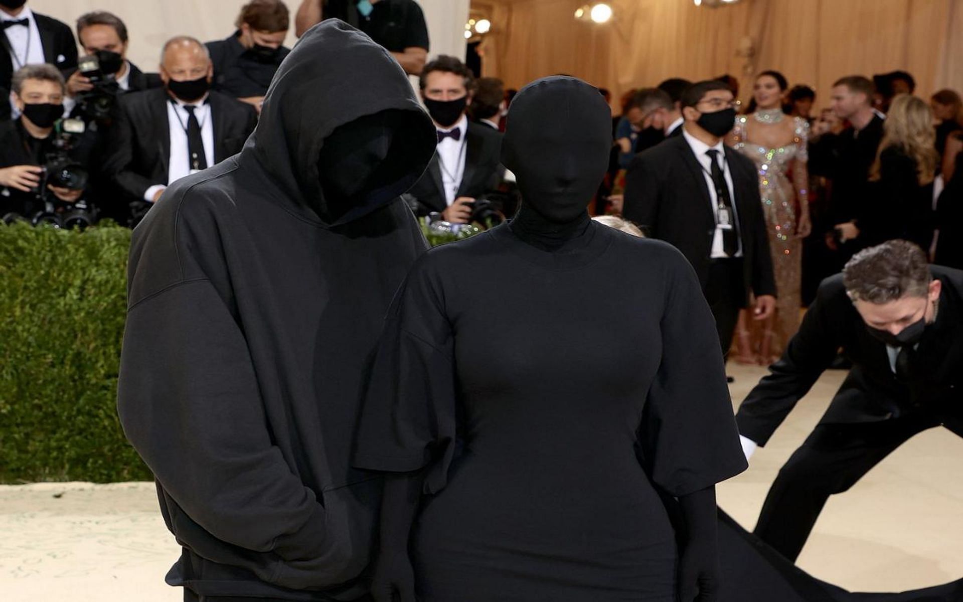 Kim Kardashian at the 2021 MET Gala (Image via VOGUE)