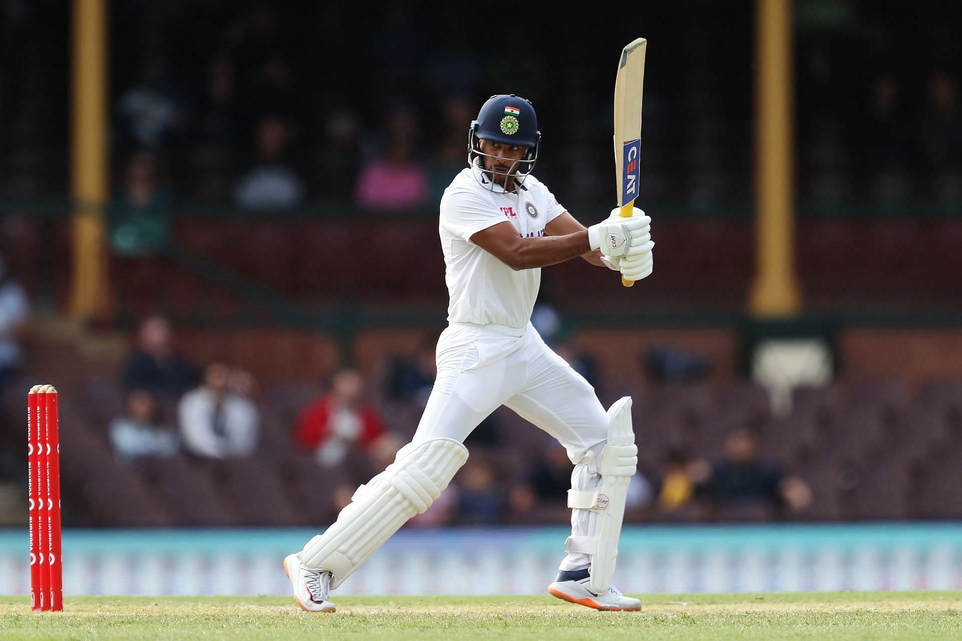 मयंक अग्रवाल ने मुंबई टेस्ट मैच में बेहतरीन शतक लगाया था