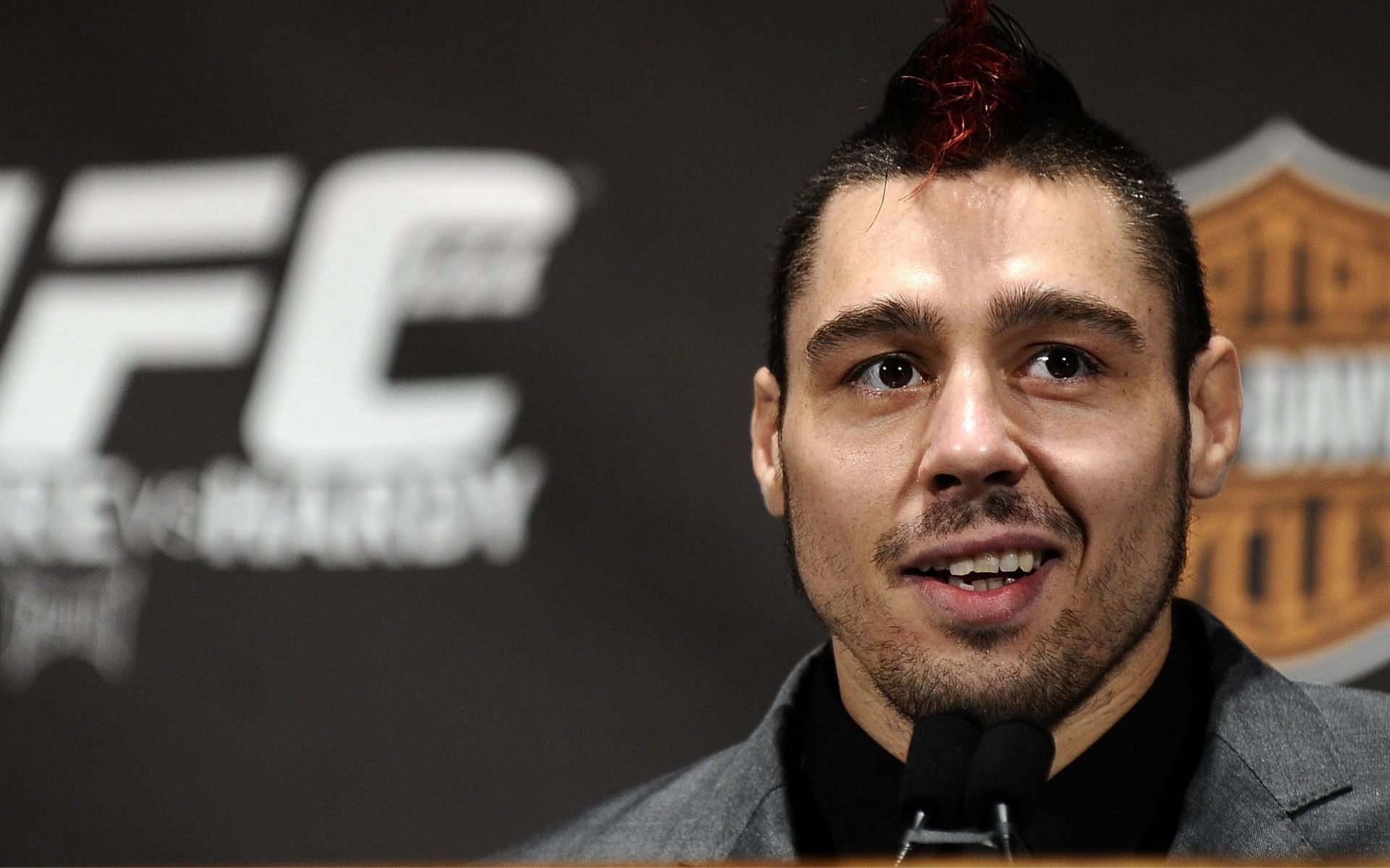 Dan Hardy reveals his pick for Charles Oliveira vs. Dustin Poirier