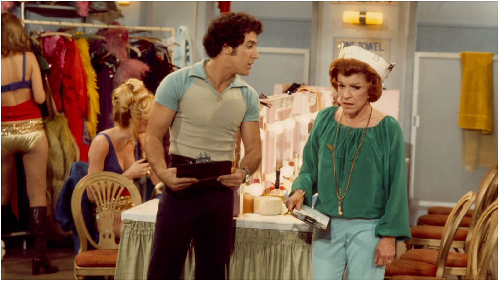 Eddie Mekka net worth: 'Laverne & Shirley' star's fortune explored as ...
