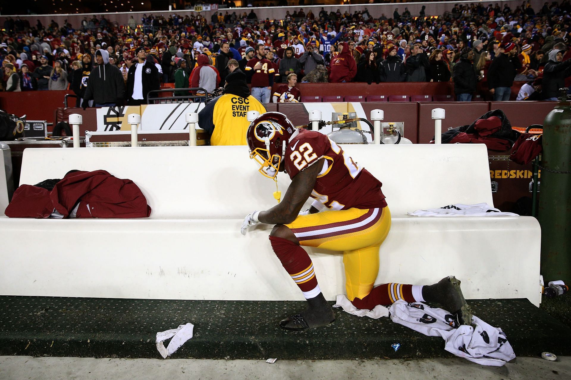 Washington Football Team's Deshazor Everett seriously injured in