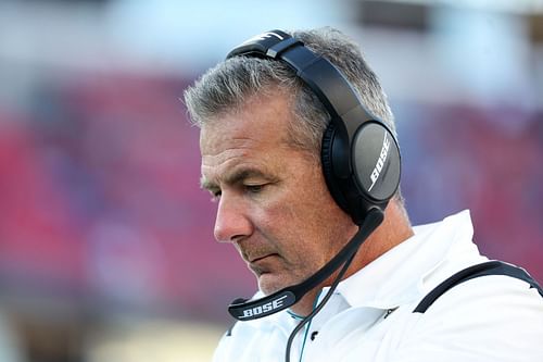 Jacksonville Jaguars HC Urban Meyer v Tennessee Titans