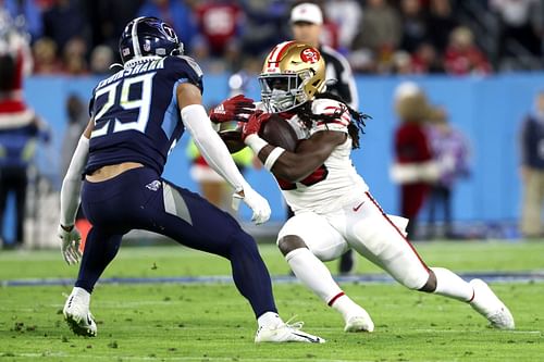 San Francisco 49ers v Tennessee Titans