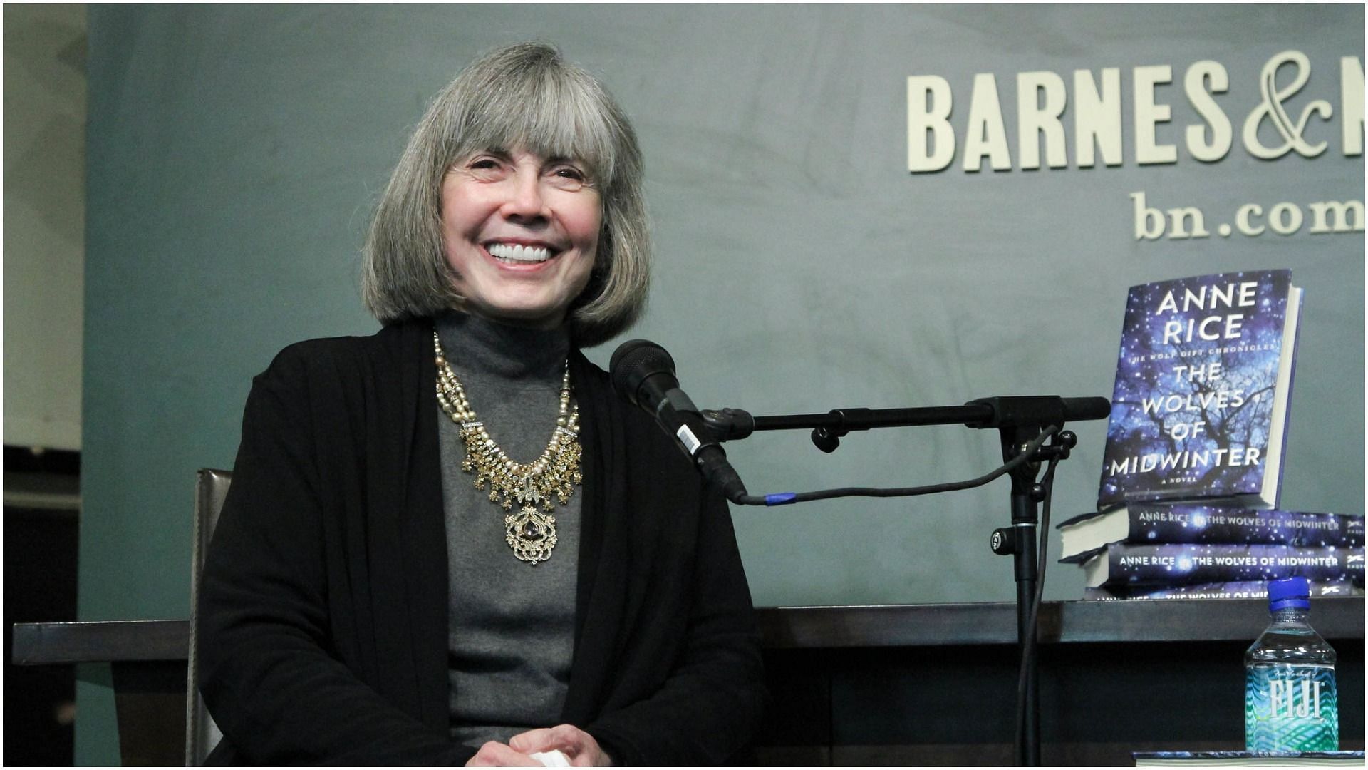 Anne Rice signs copies of her new book &quot;The Wolves of Midwinter: The Wolf Gift Chronicles&quot; at Barnes and Noble Union Square (Image by Rob Kim via Getty Images)