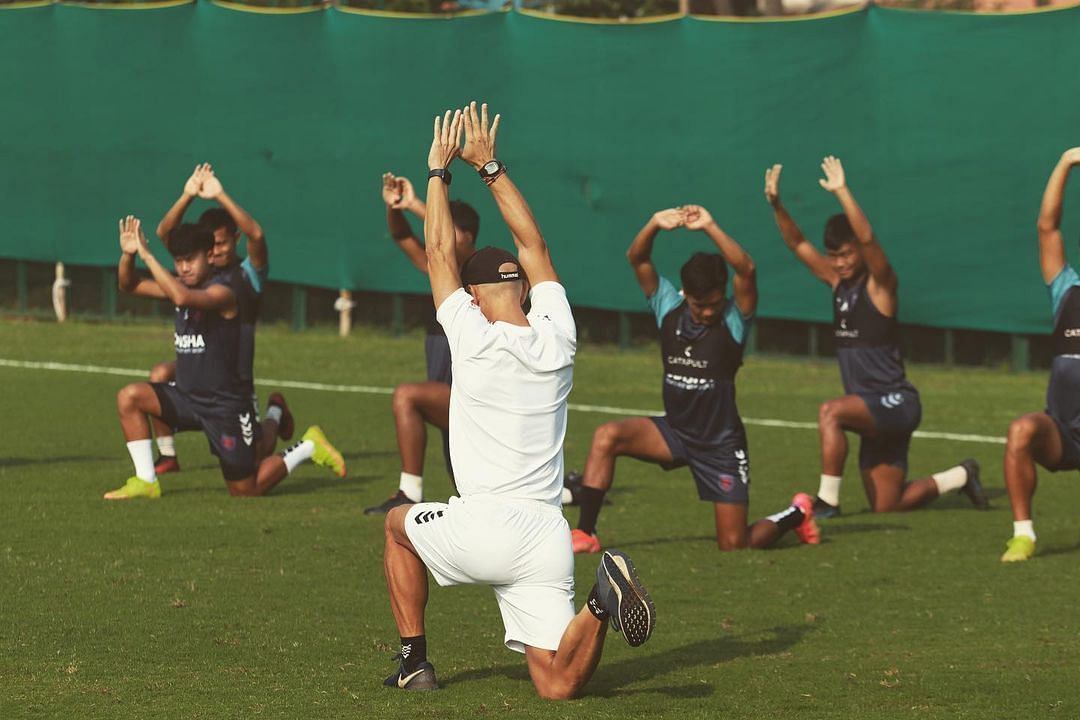 Odisha FC players in preparation before their match against the Gaurs (Image Courtesy: Odisha FC Instagram)