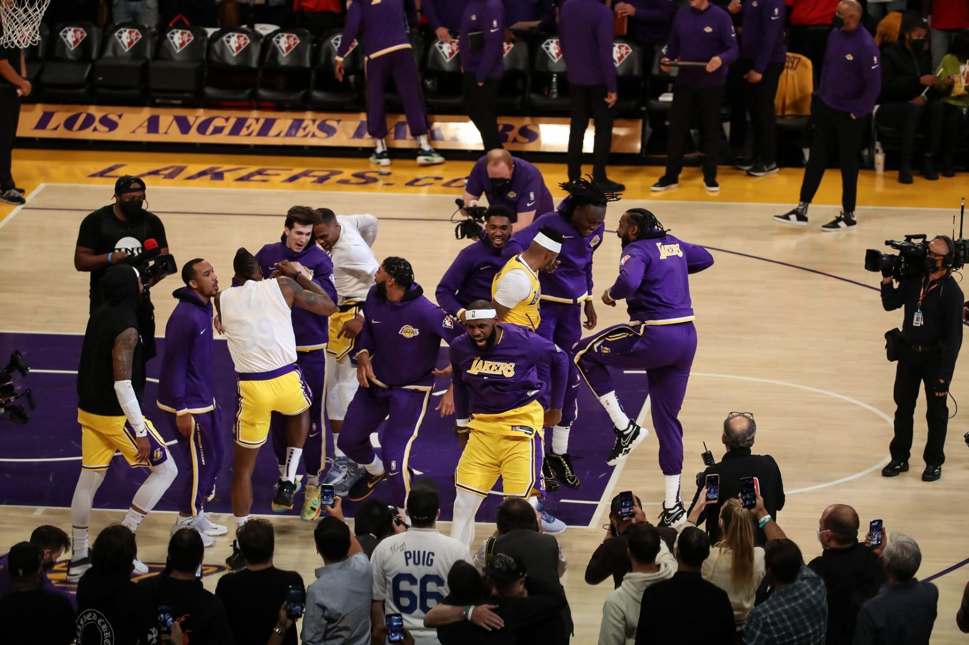 The LA Lakers have to improve on both ends of the floor to turn their season around. [Photo: The Spun]
