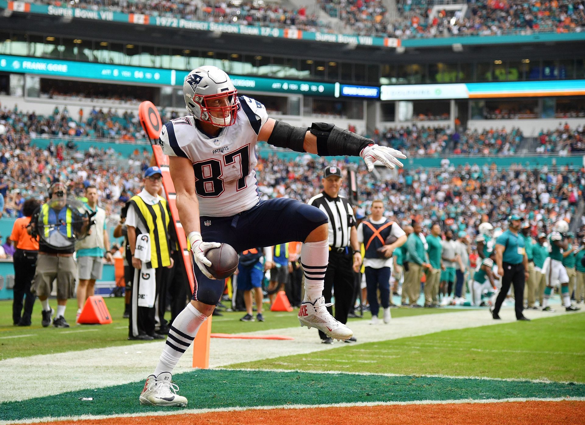 New England Patriots tight end Rob Gronkowski