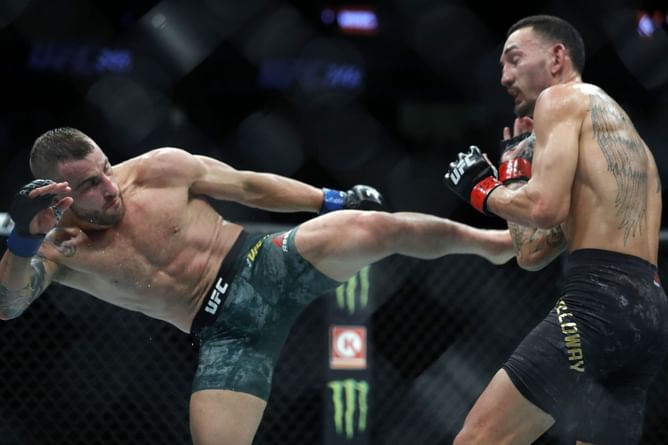 Alexander Volkanovski reveals how he reacted after Max Holloway pulled out of trilogy fight