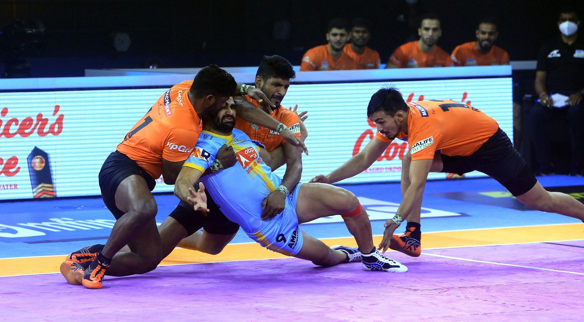 PKL 8 में एक बार फिर हुए परदीप नरवाल (Photo: Pro Kabaddi League)