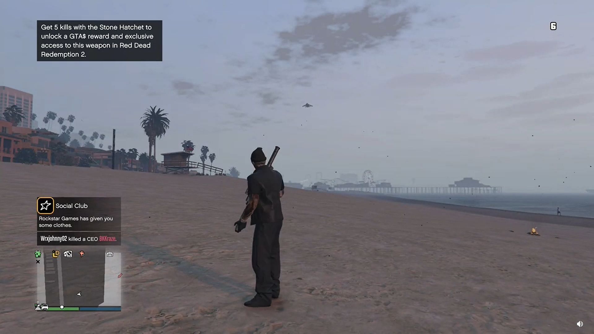 Incoming griefer sets sights on player on the beach (Image via Sportskeeda)