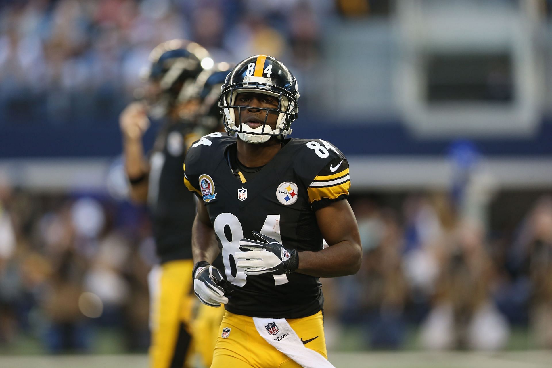 Ryan Clark: Antonio Brown screamed at Dick LeBeau, Steelers' defense