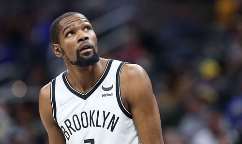 Kevin Durant #7 of the Brooklyn Nets during the game against the Indiana Pacers at Gainbridge Fieldhouse on January 05, 2022 in Indianapolis, Indiana.