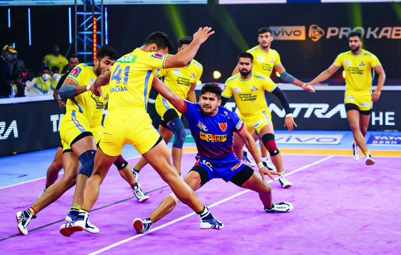 Naveen Kumar (raider) vs Tamil Thalaivas