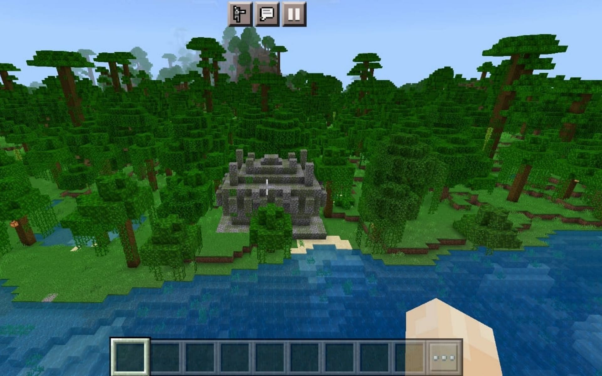 معبد الغابة مخبأ في غابة الغابة (الصورة من Minecraft)
