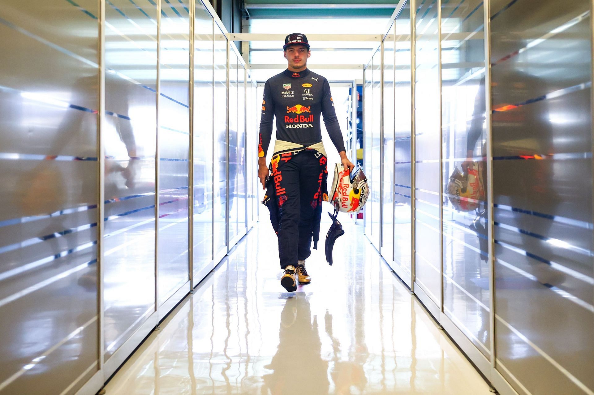 Max Verstappen&#039;s beat Lewis Hamilton to win his first F1 world championship in 2021.