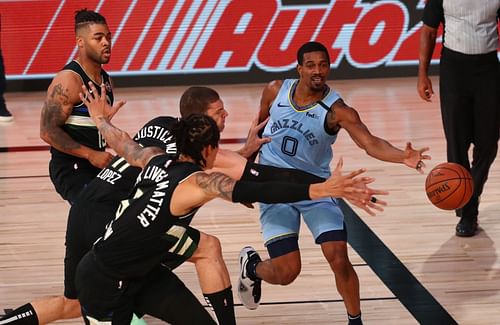 Milwaukee Bucks v Memphis Grizzlies