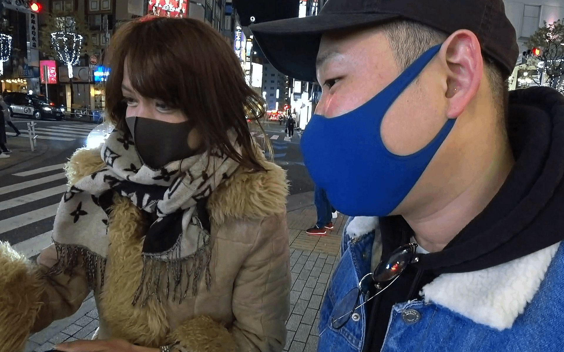 hyubsama compliments fellow streamer on her looks (Image via Twitch/hyubsama)