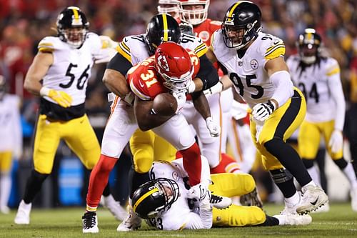 AFC Wild Card Playoffs - Pittsburgh v Kansas City