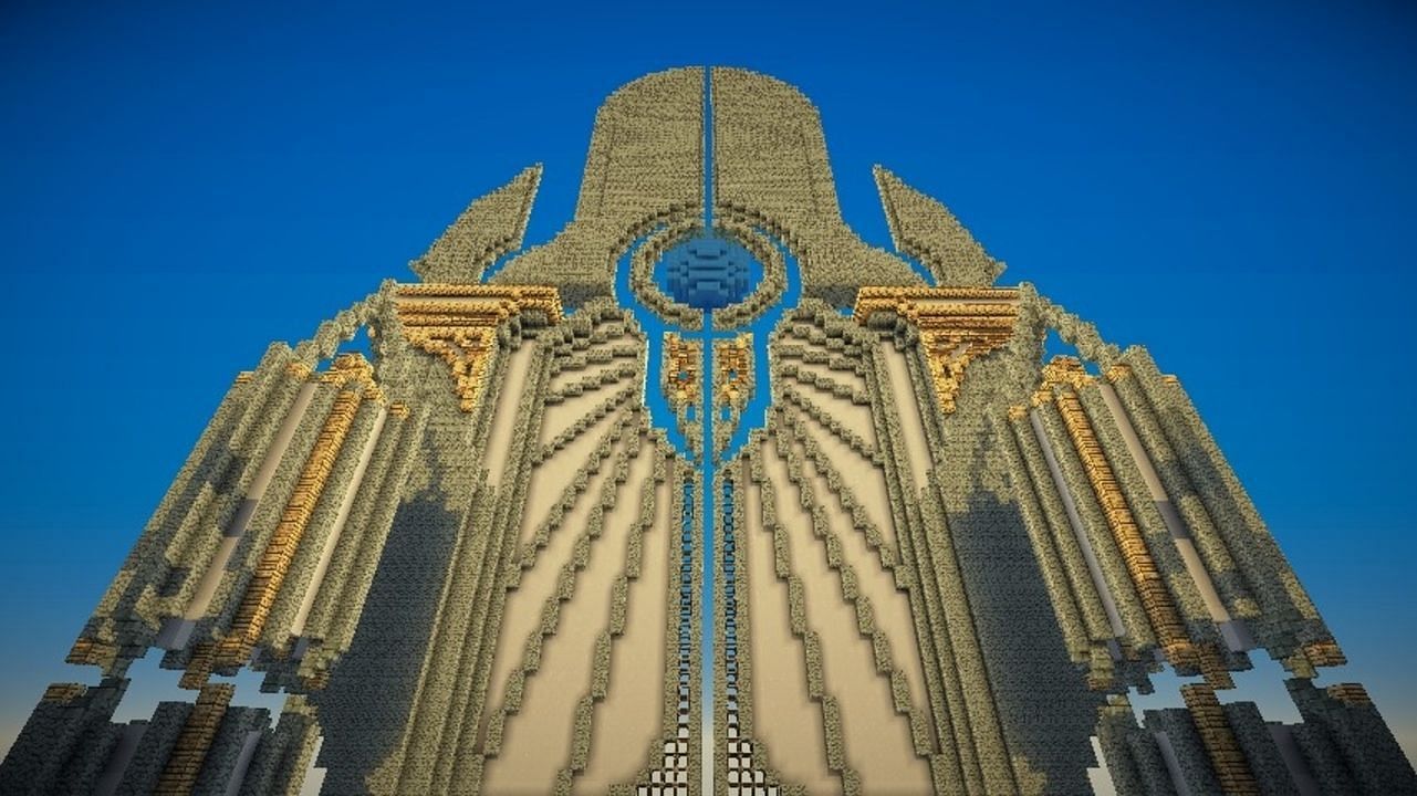 Though this build is gorgeous, it is mainly made of gold and stone, which is impressive (Image via Mojang)