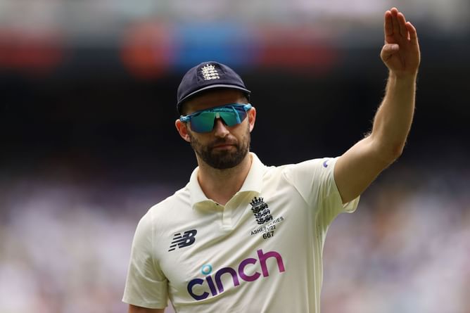 "The circumstances of this difficult tour have not diminished him" - Michael Atherton in awe of Mark Wood