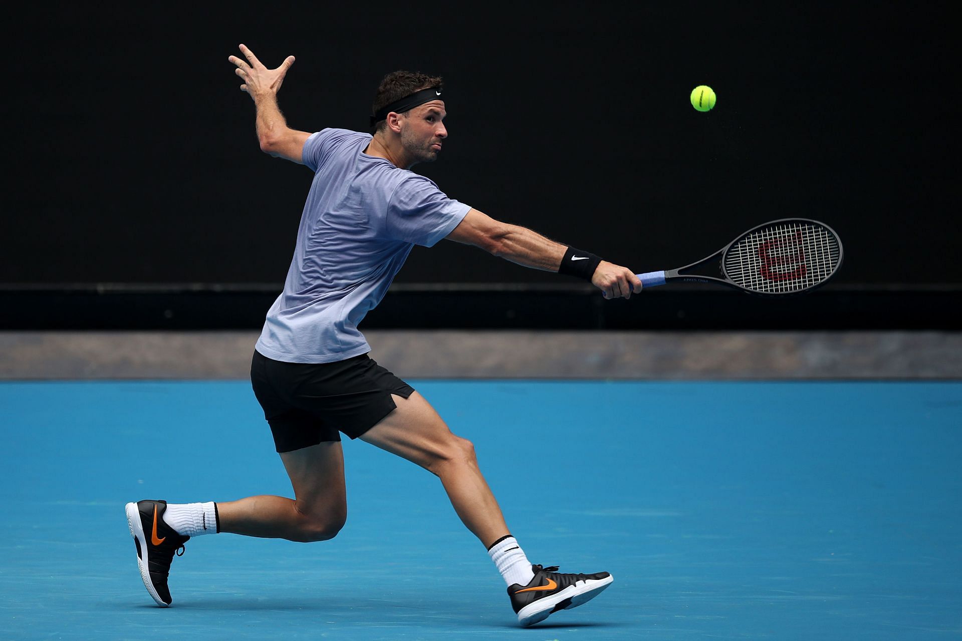 Grigor Dimitrov practicing in Melbourne