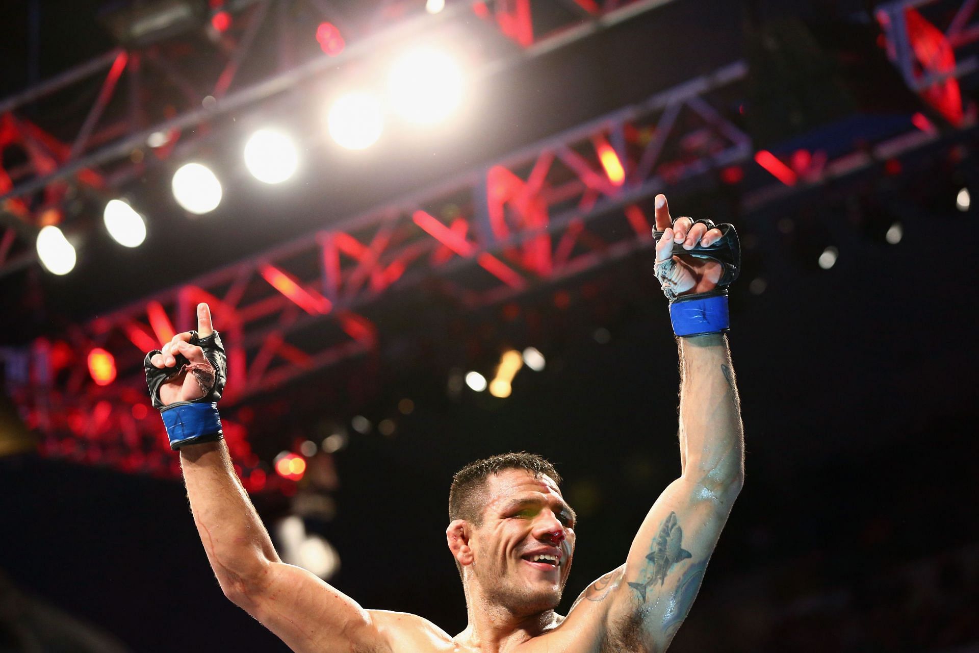 Burns and dos Anjos have a combined UFC record of 32-15