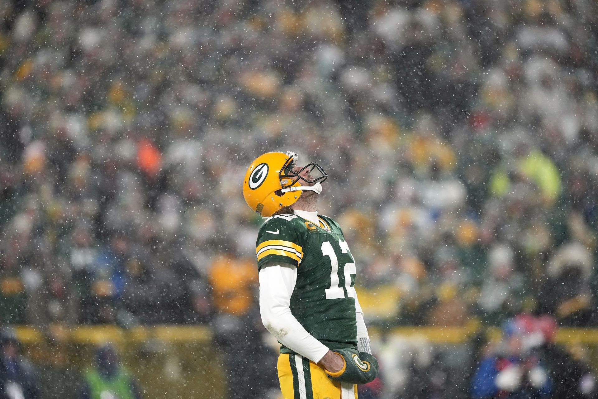 Green Bay Packers quarterback Aaron Rodgers looks up after losing to the 49ers