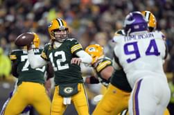 NFL fans divided over reporter's bizarre reason for not casting MVP vote for Aaron Rodgers