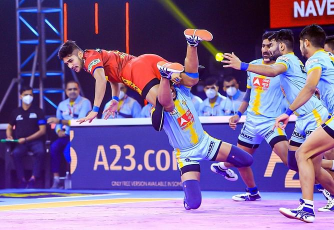 "Naveen Kumar never accepts defeat in kabaddi" - Dabang Delhi KC coach on youngster's turnaround in 2nd half against UP Yoddha