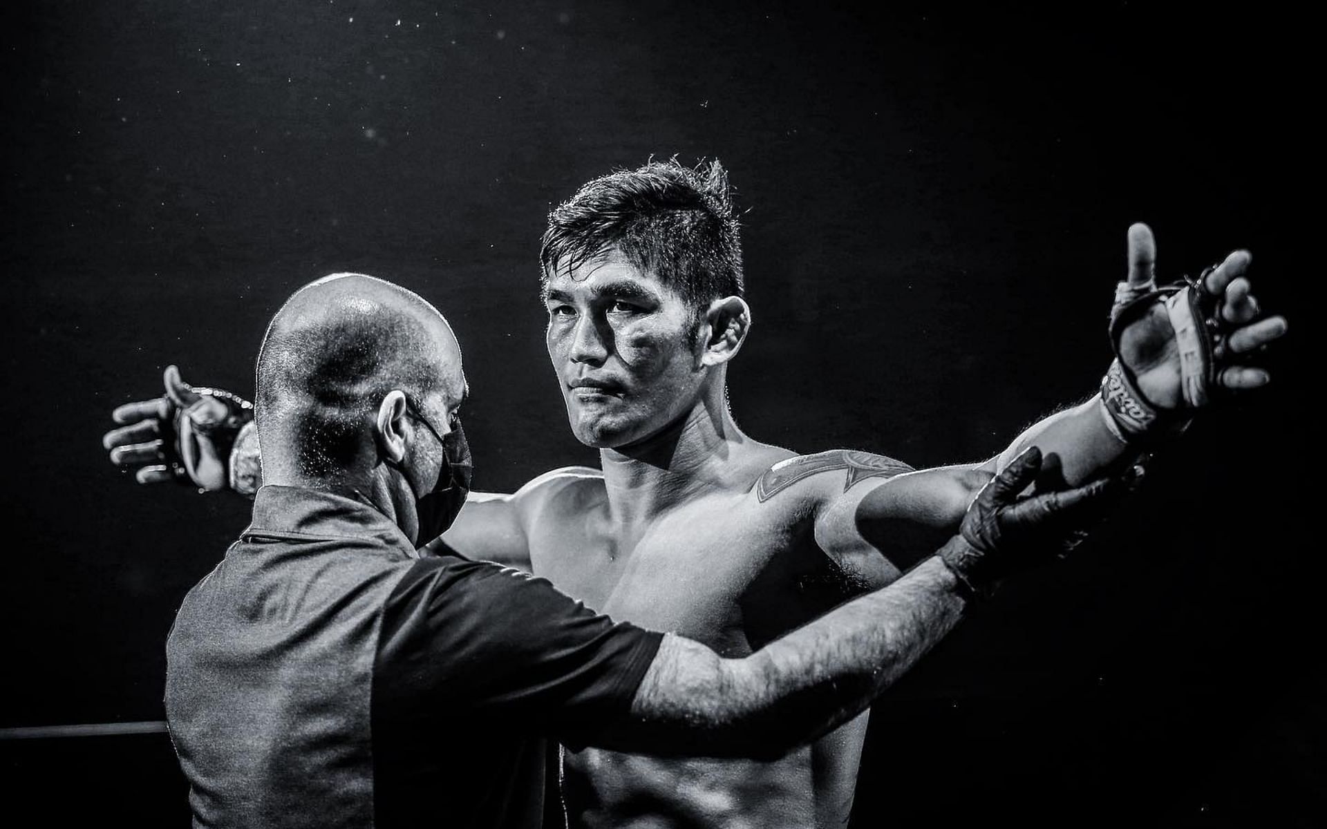 ONE Championship star Aung La Nsang hopes trilogy with Vitaly Bigdash finally happens. [Photo: @aunglansang on Instagram]