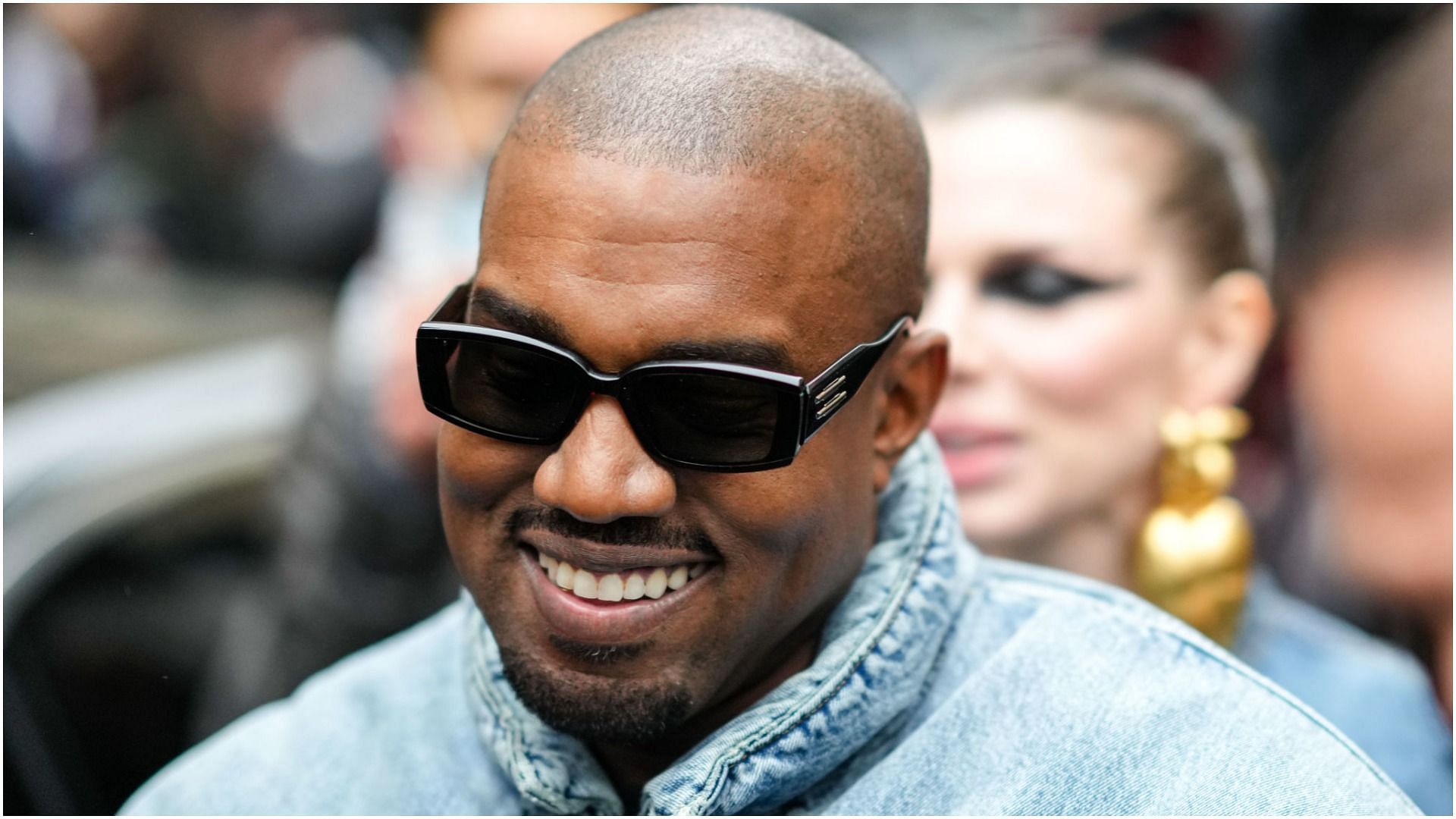 Kanye West has been warned by Australian PM to get vaccinated before performing (Image via Edward Berthelot/Getty Images)