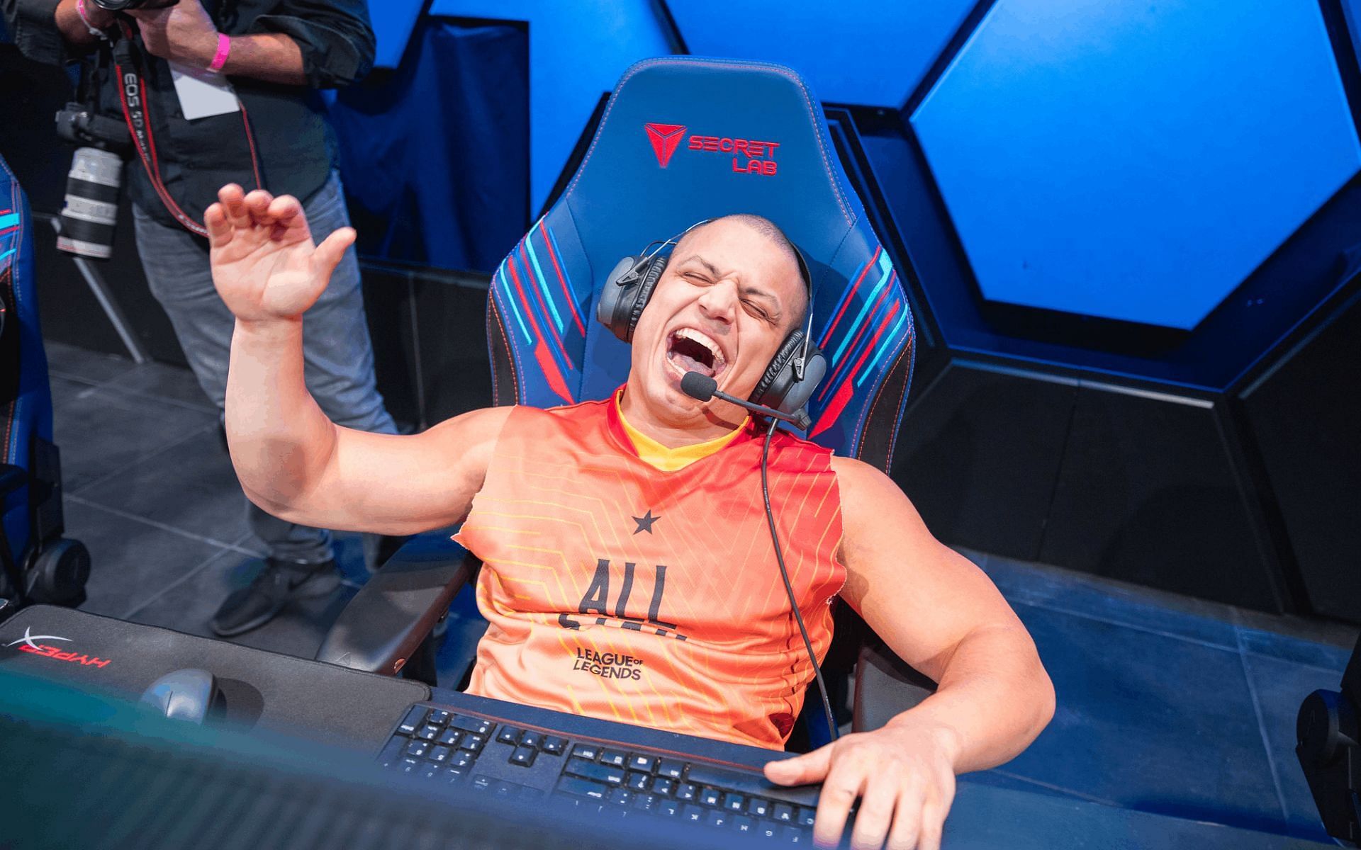 Tyler1 lashes out at persistent viewer (Image via Tina Jo, Riot Games)
