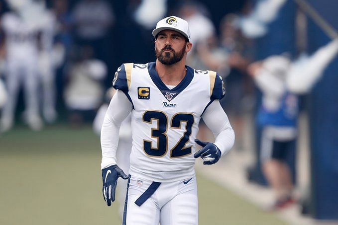 Welcome out of retirement, Eric Weddle! @rams #ProUtes