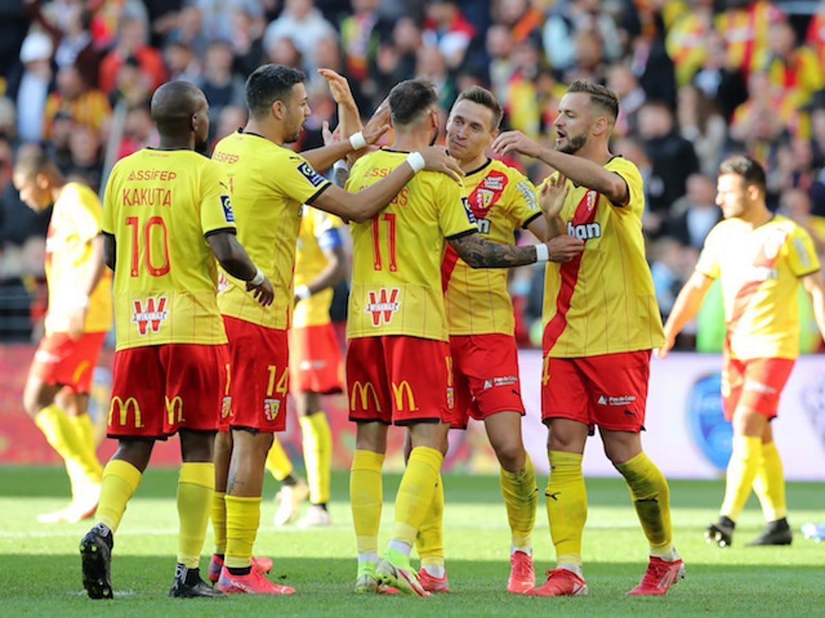 Can Lens pick up a win over struggling Saint-Etienne this weekend?