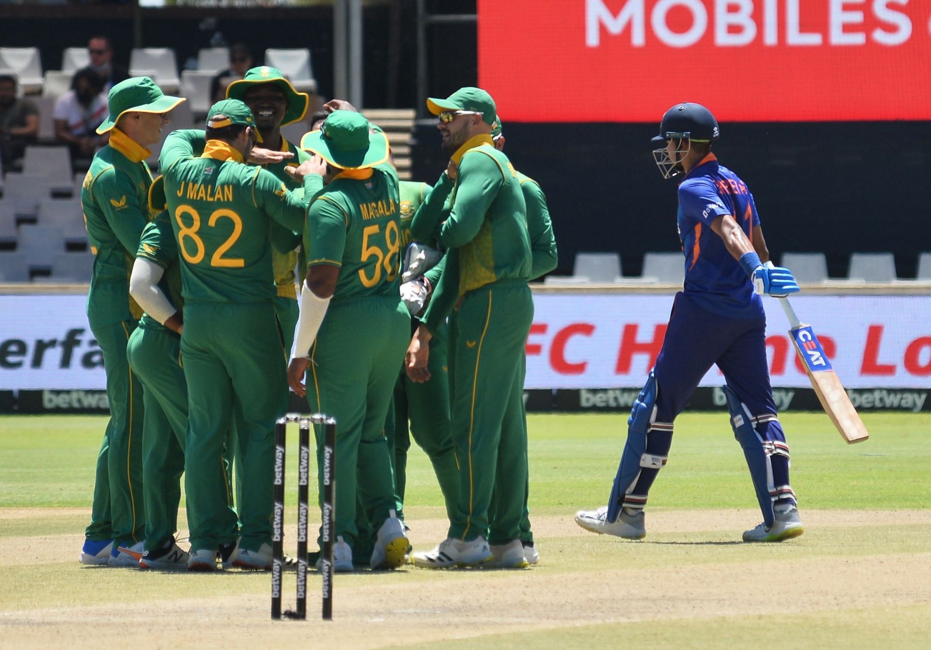 South Africa took an unassailable 2-0 lead to seal the ODI series against India