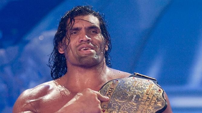 "I'll be putting that guy over"- 15-time champion's reaction when a locker room of men made fun of The Great Khali