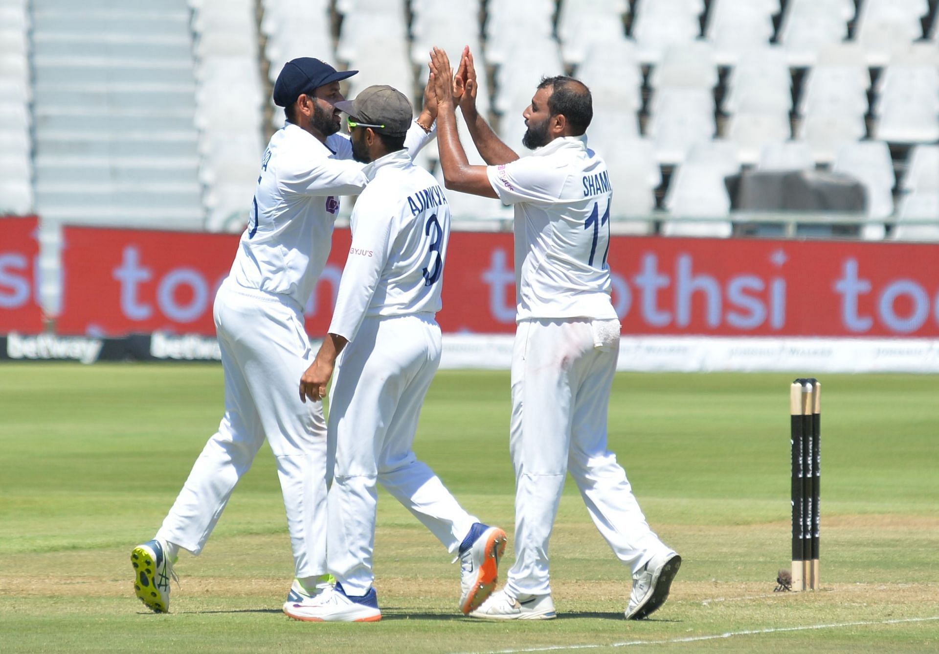 South Africa v India - 3rd Test Day 2