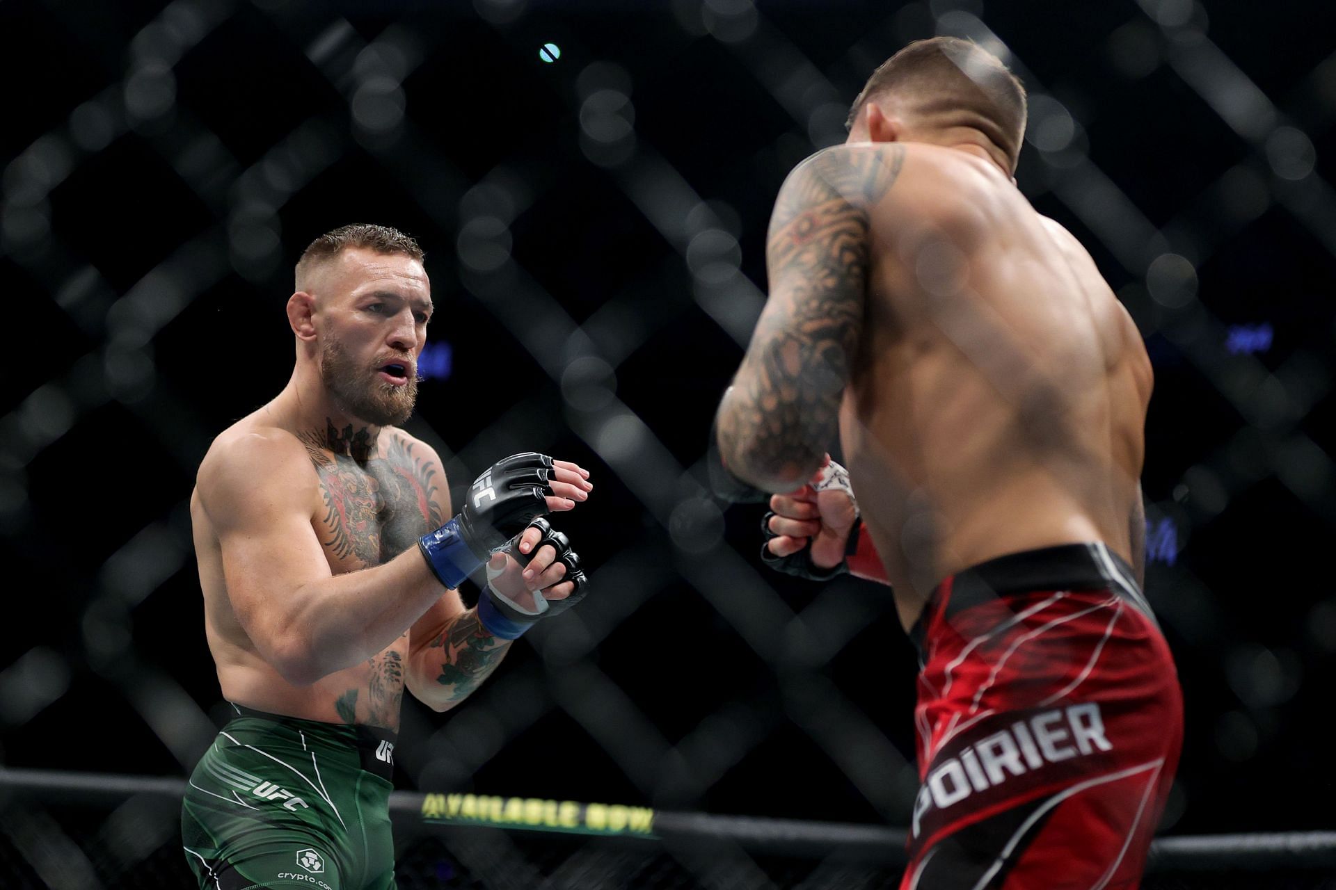 Conor McGregor (left) and Dustin Poirier (right)