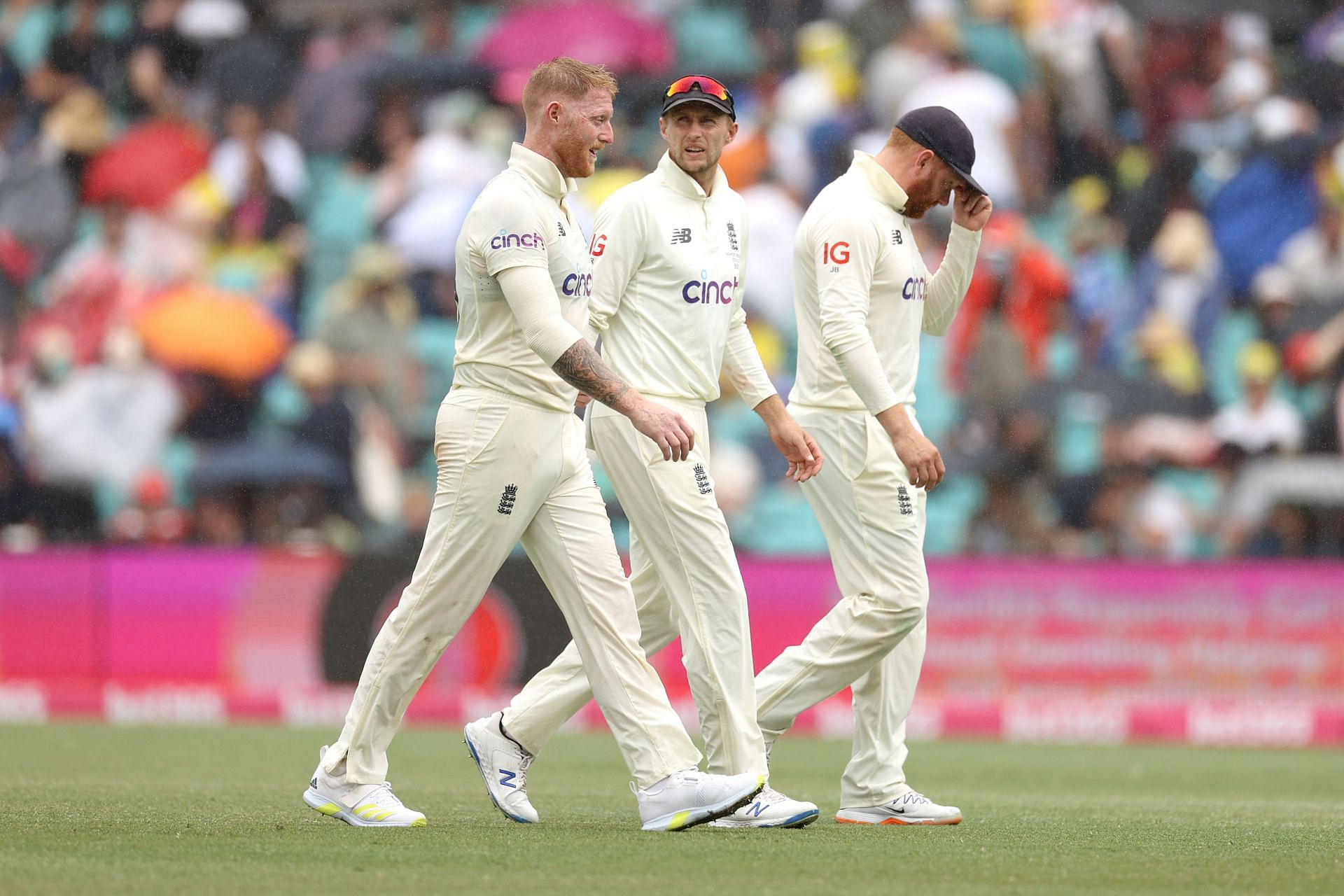 Joe Root hailed England&#039;s fighting spirit