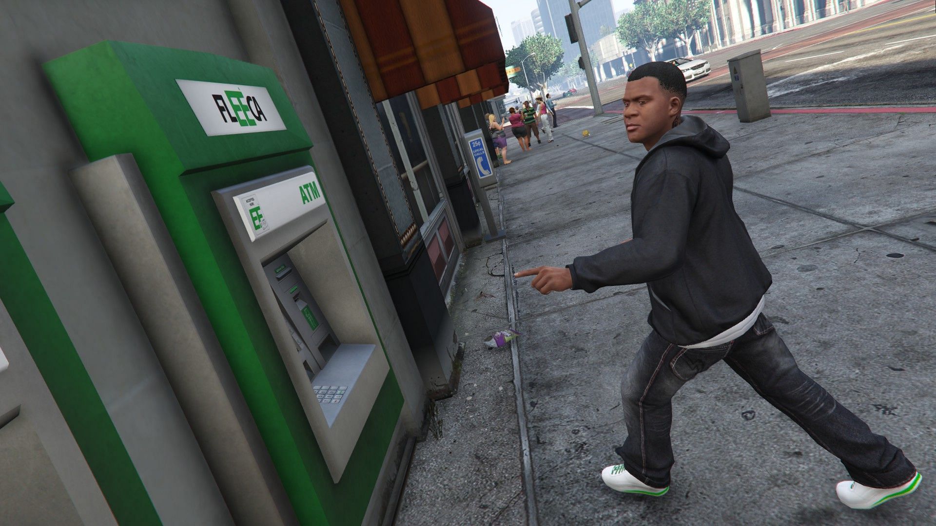 Players can have a limited amount of money (Image via Rockstar Games)