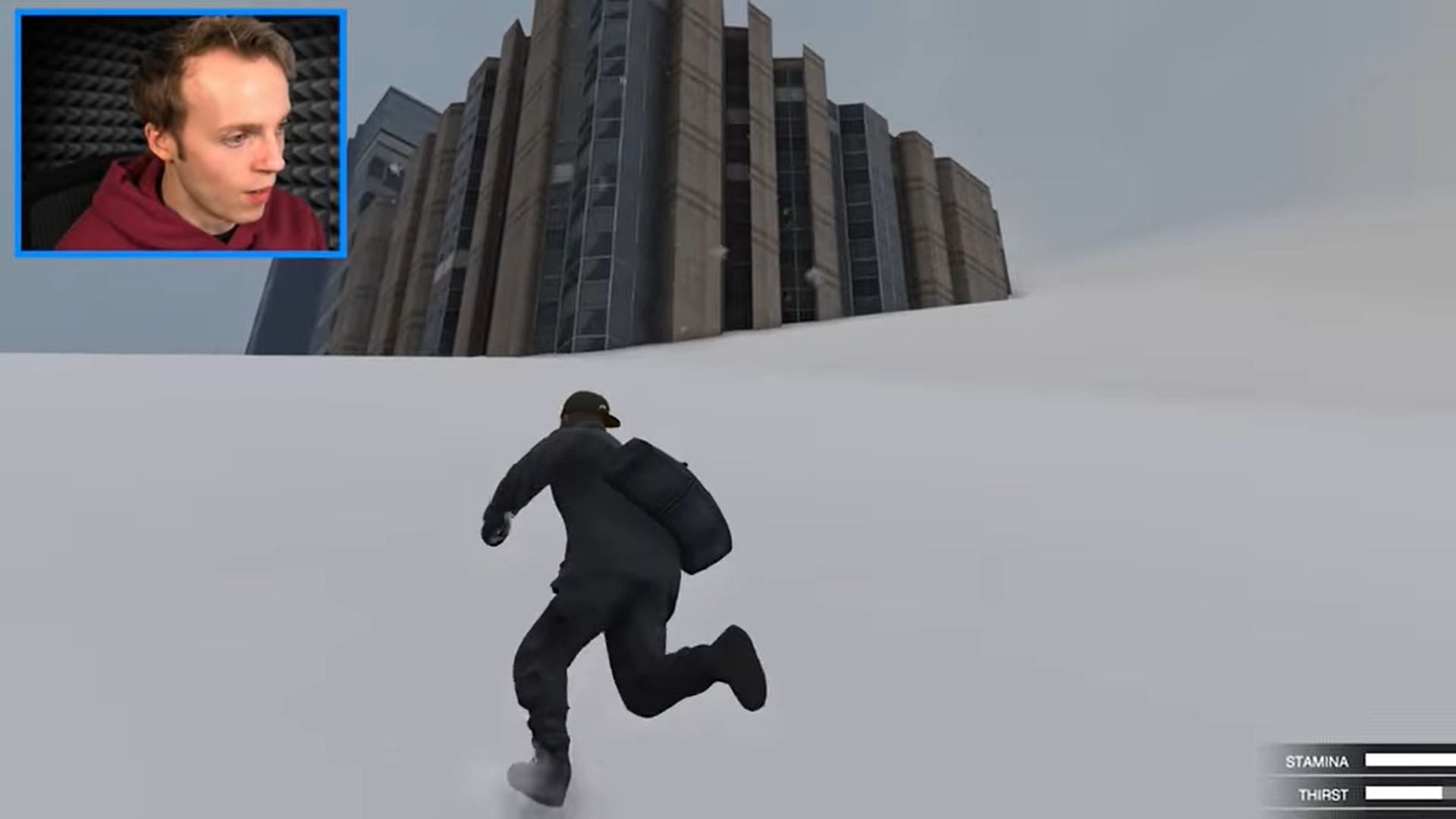 Snow-climbing a skyscraper in GTA 5 using mods (Image via Sportskeeda)