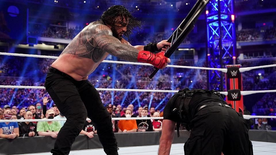 WWE Royal Rumble 2022 में रोमन रेंस ने किया बवाल