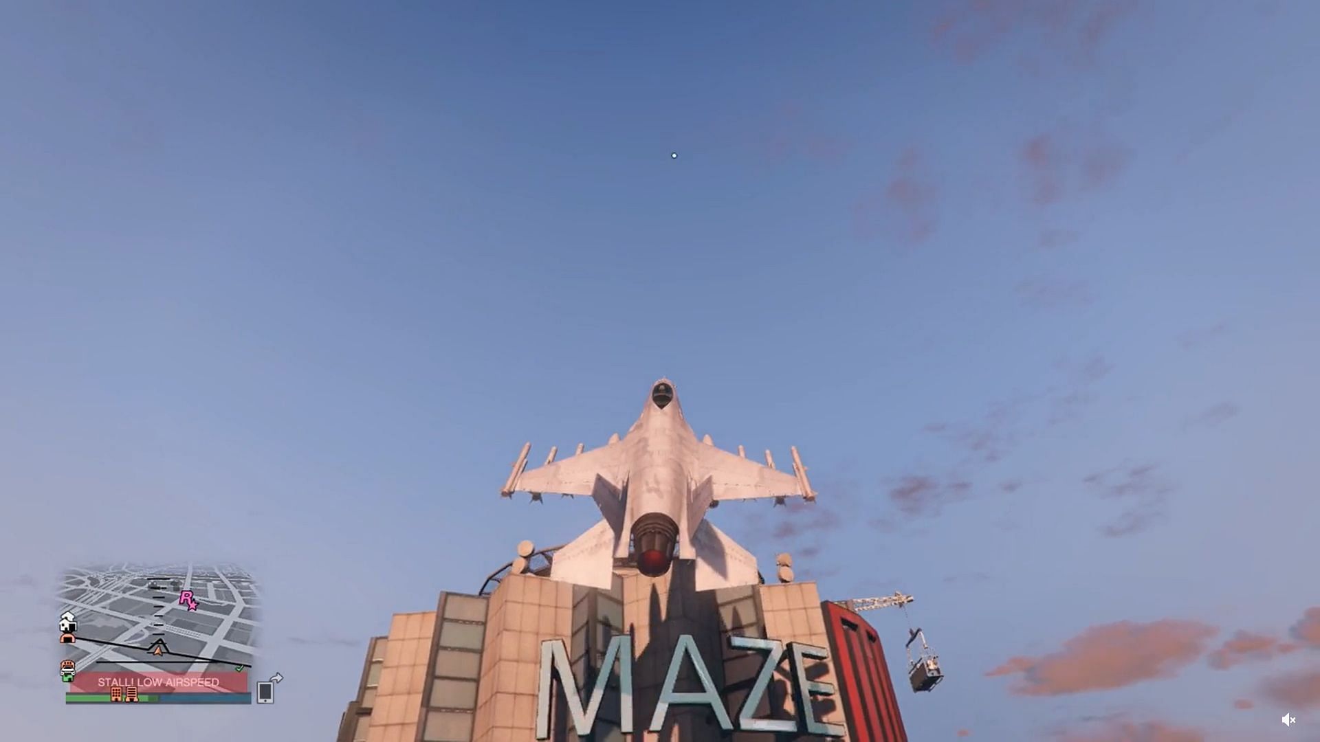 GTA Online gamer climbs to new heights in the Lazer (Image via Reddit @u/Stoned_n_hungry)