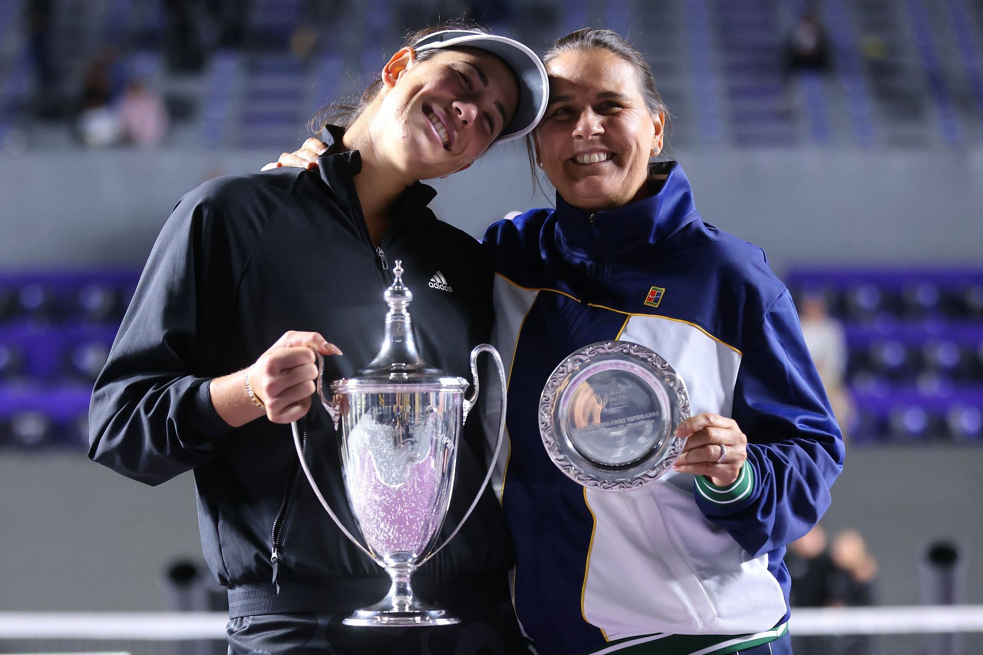 Garbine Muguruza with coach Conchita Martinez at the 2021 WTA Finals