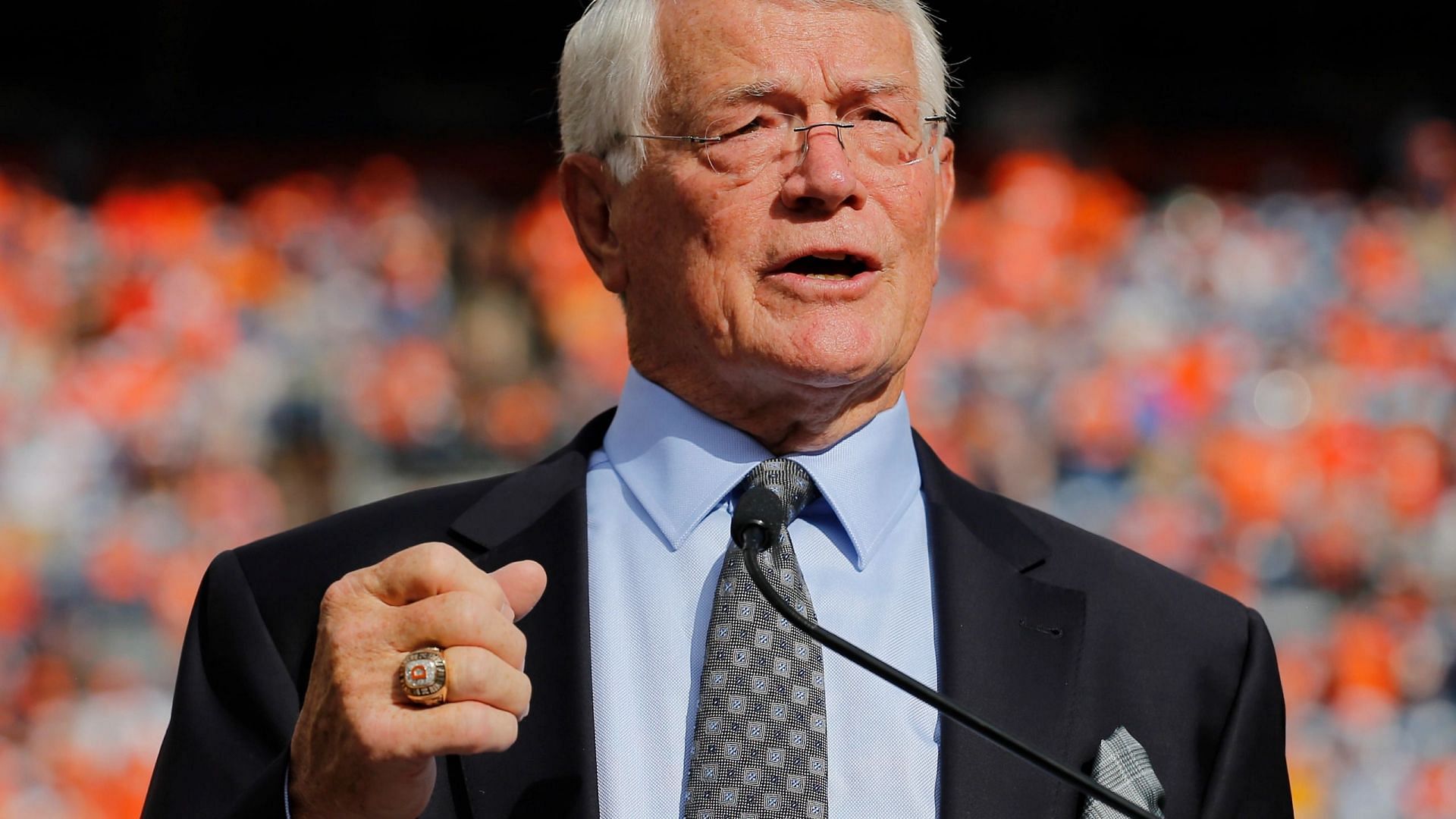 Former player and head coach Dan Reeves