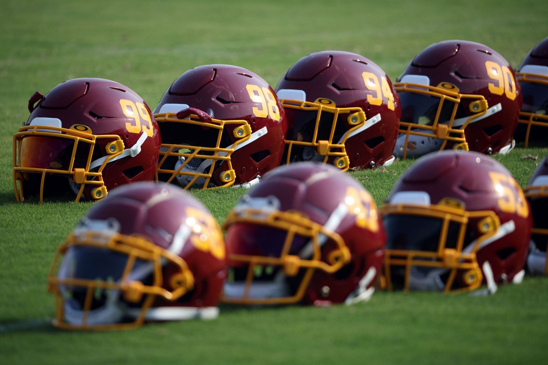 Washington Football Team to reveal new name on February 2, won't be  'Wolves' or 'RedWolves'