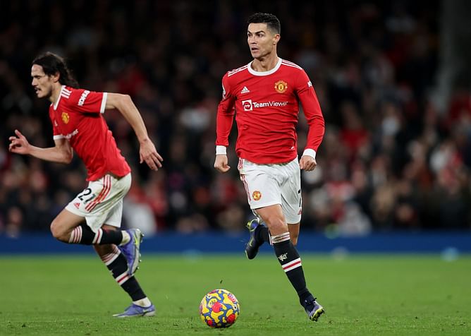 "Imagine the goals Ronaldo and Cavani would get" - Agbonlahor explains why Manchester United have missed a 'trick' in the transfer market